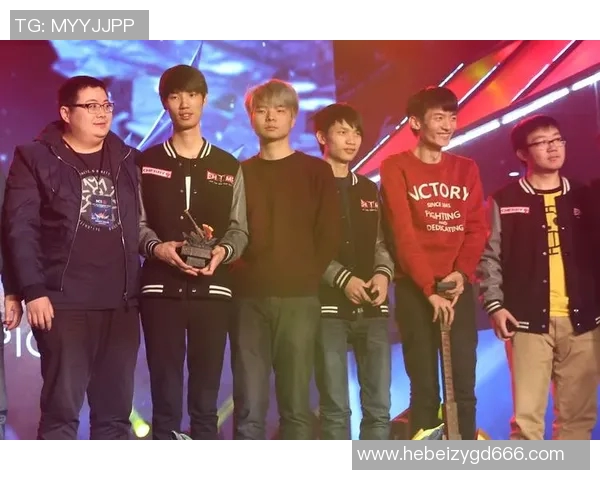 DOTA2团队协作排行榜揭晓FPX战队荣登第四名展现强大团队实力